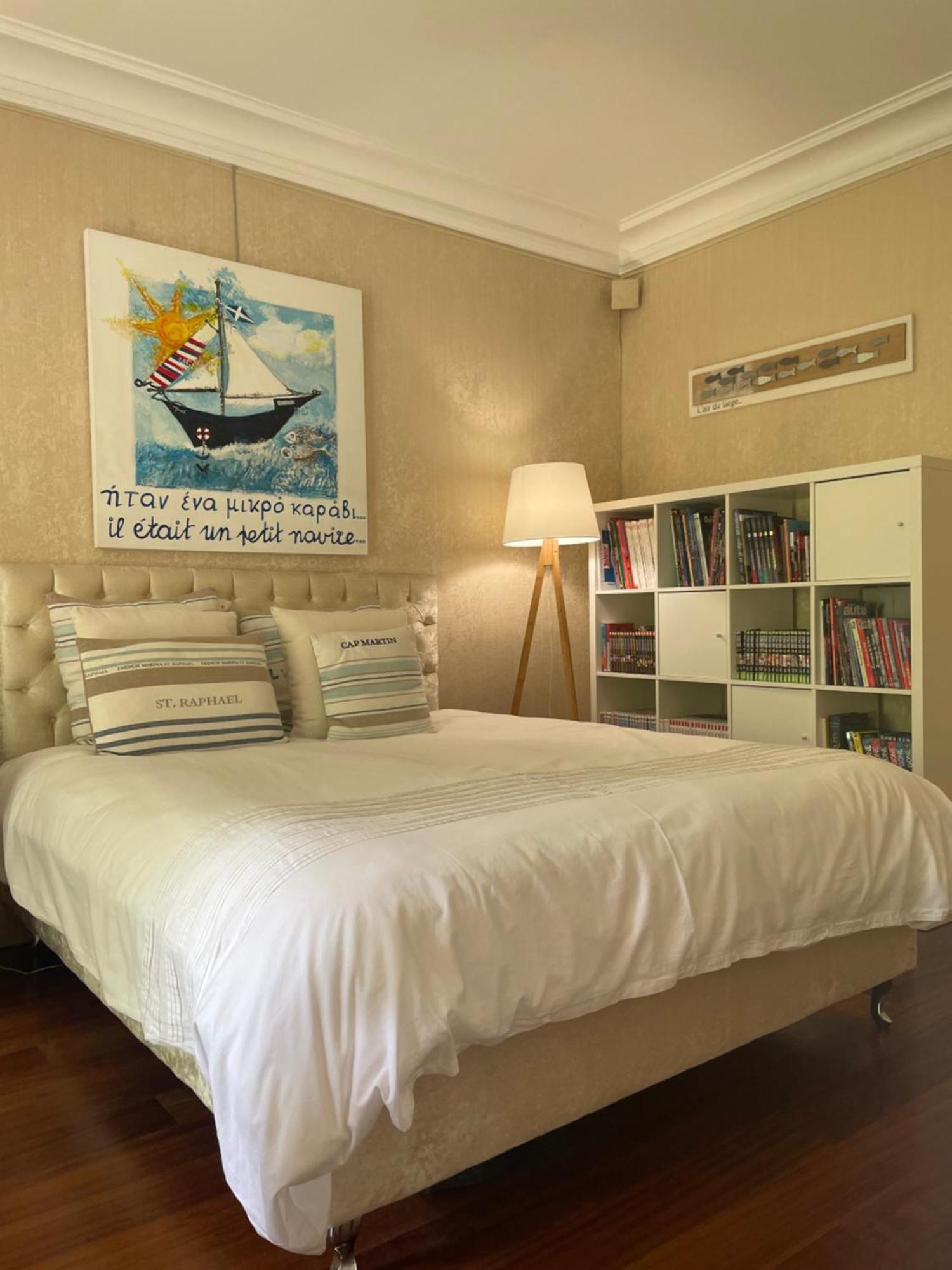 Exclusive 106 M2 With Terrace Avenue Raphael Apartment Paris
